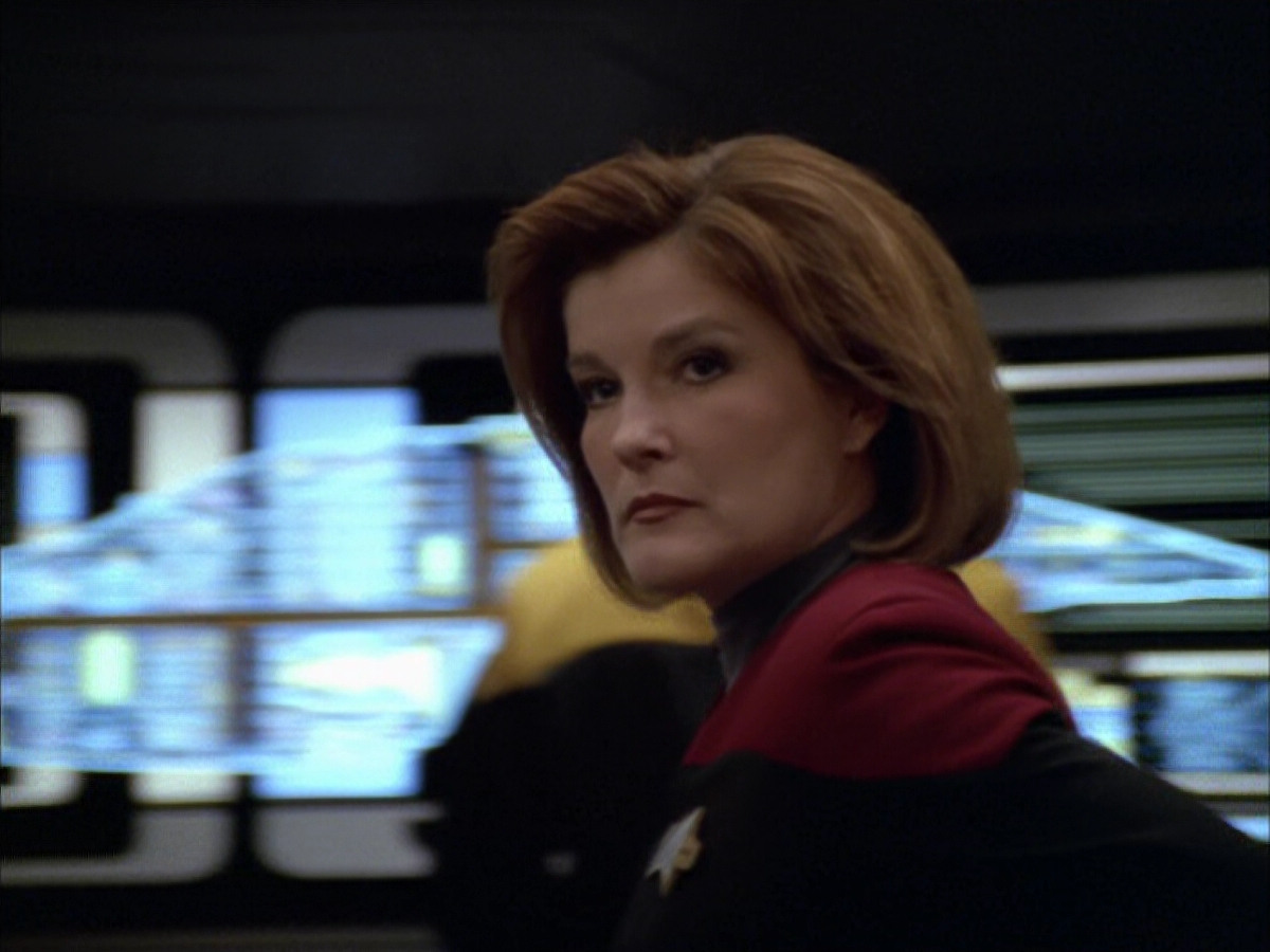 extant_StarTrek_VOY_5x09-ThirtyDays_03315.jpg