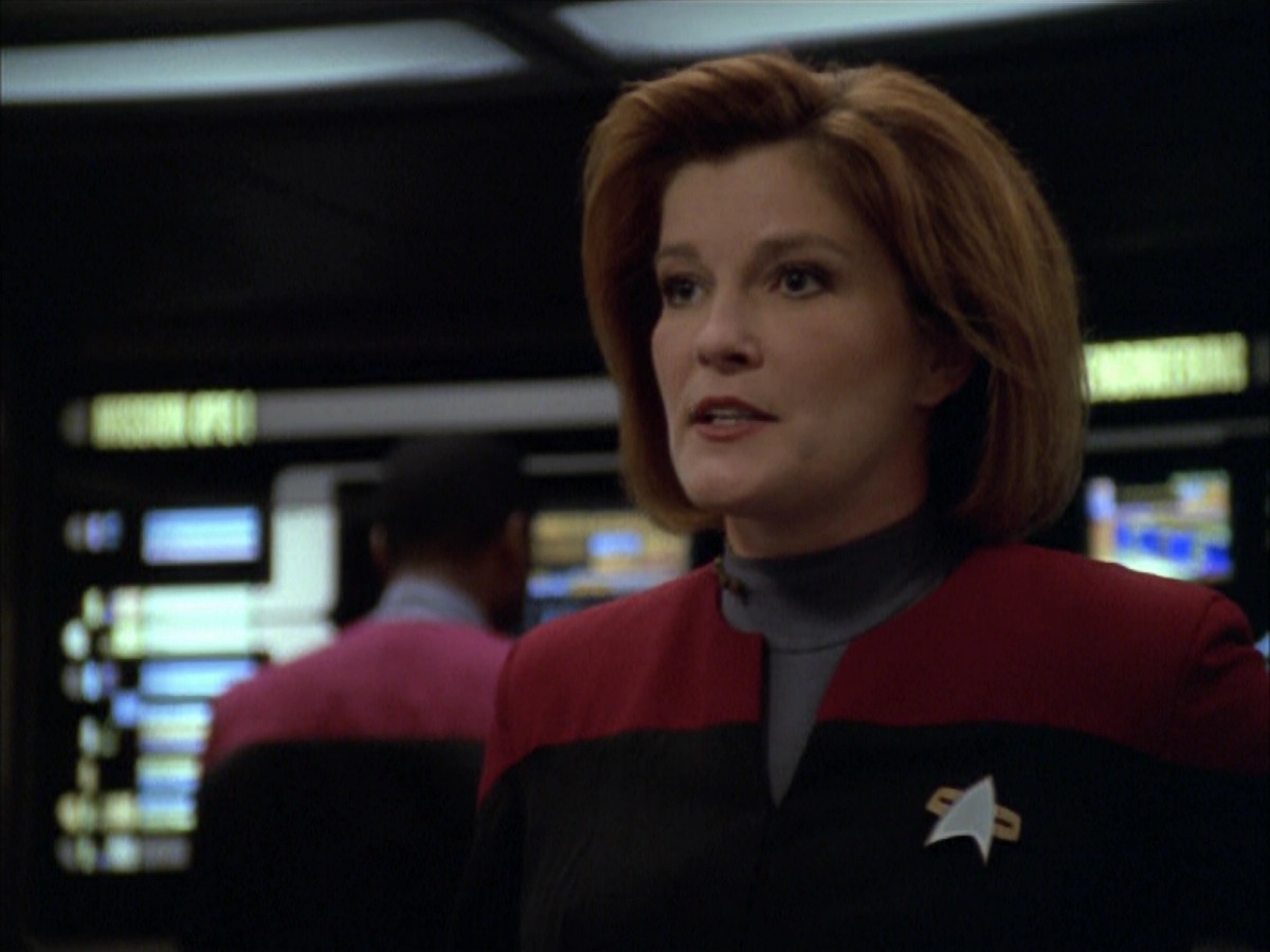 extant_StarTrek_VOY_5x09-ThirtyDays_03328.jpg