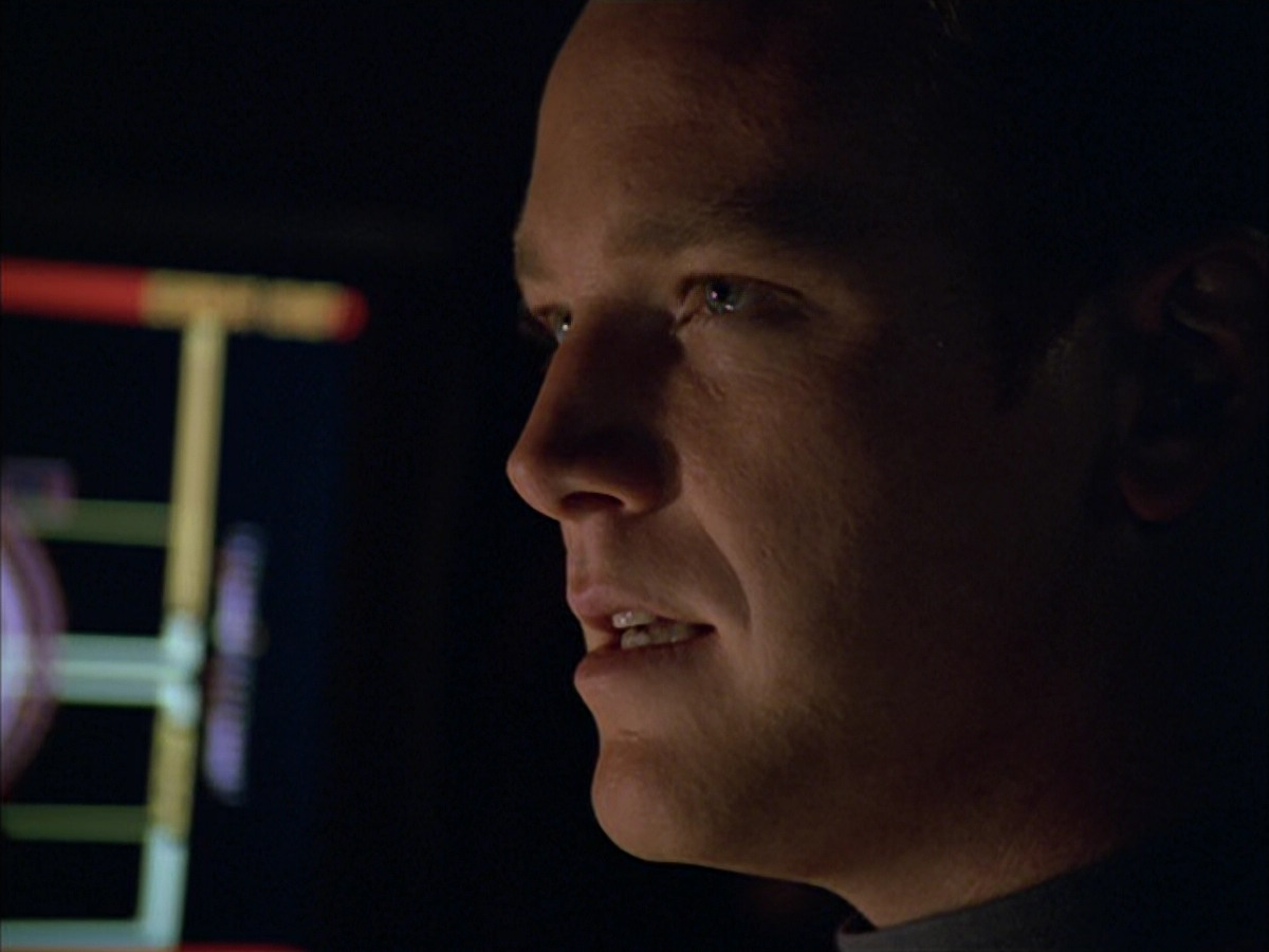 extant_StarTrek_VOY_5x09-ThirtyDays_03375.jpg