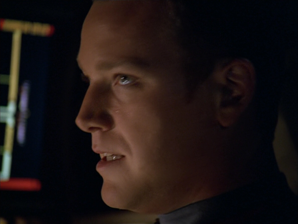 extant_StarTrek_VOY_5x09-ThirtyDays_03415.jpg
