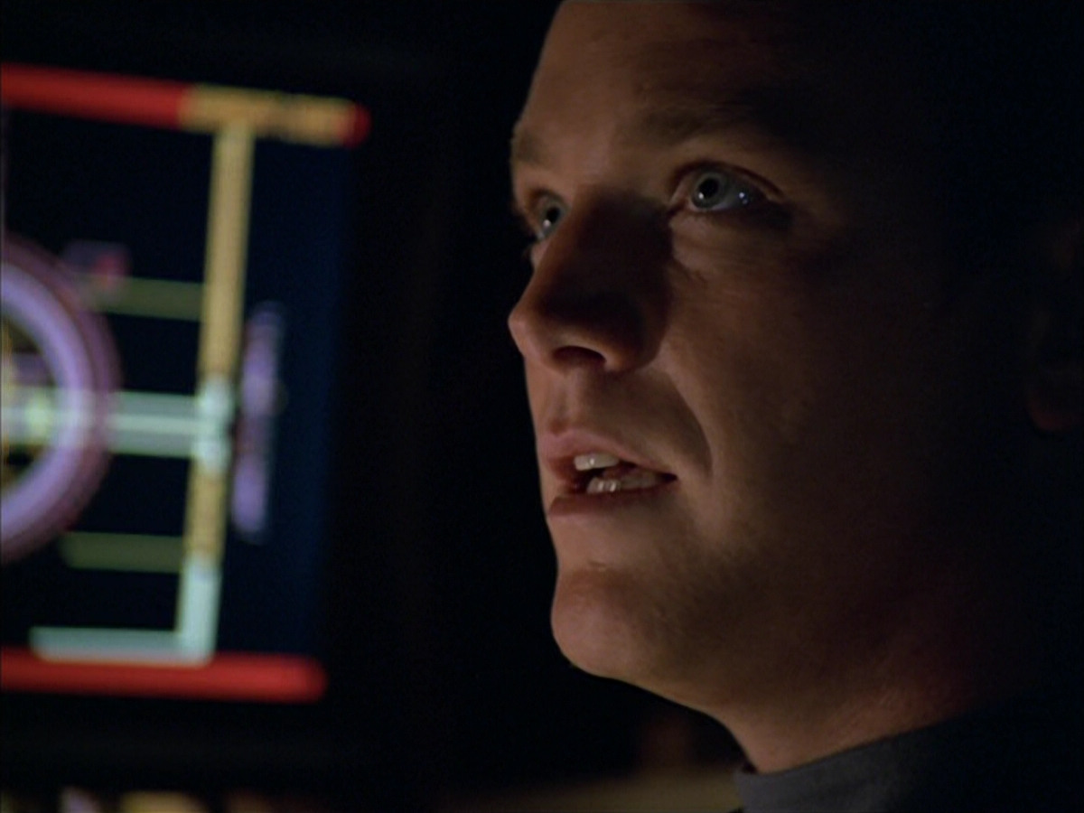 extant_StarTrek_VOY_5x09-ThirtyDays_03445.jpg