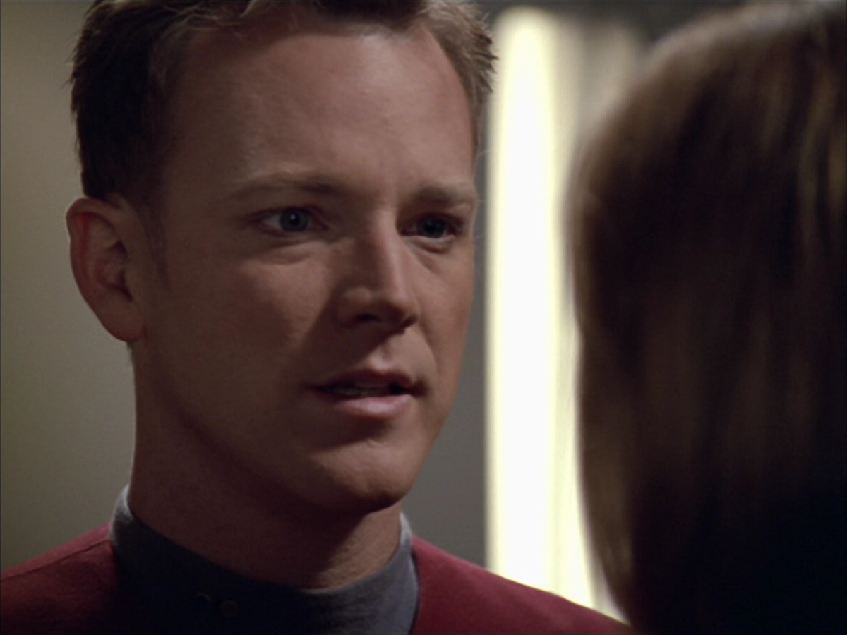 extant_StarTrek_VOY_5x09-ThirtyDays_03581.jpg