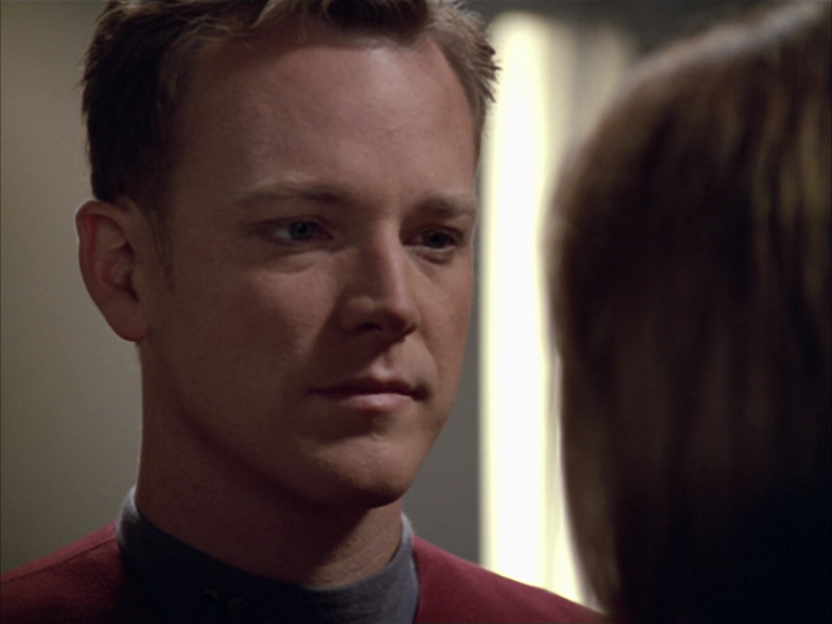 extant_StarTrek_VOY_5x09-ThirtyDays_03594.jpg