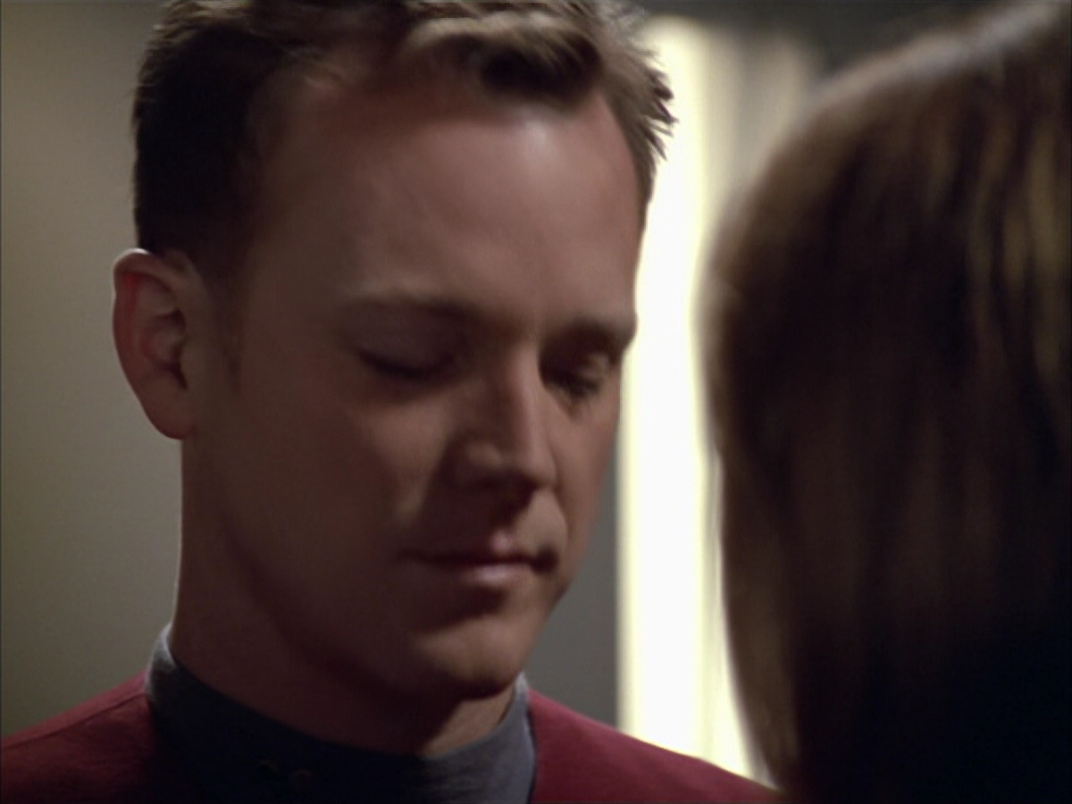 extant_StarTrek_VOY_5x09-ThirtyDays_03595.jpg