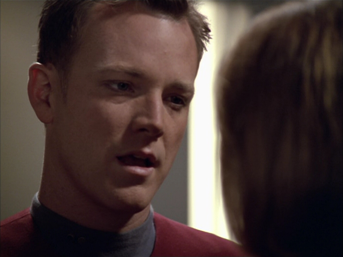 extant_StarTrek_VOY_5x09-ThirtyDays_03606.jpg