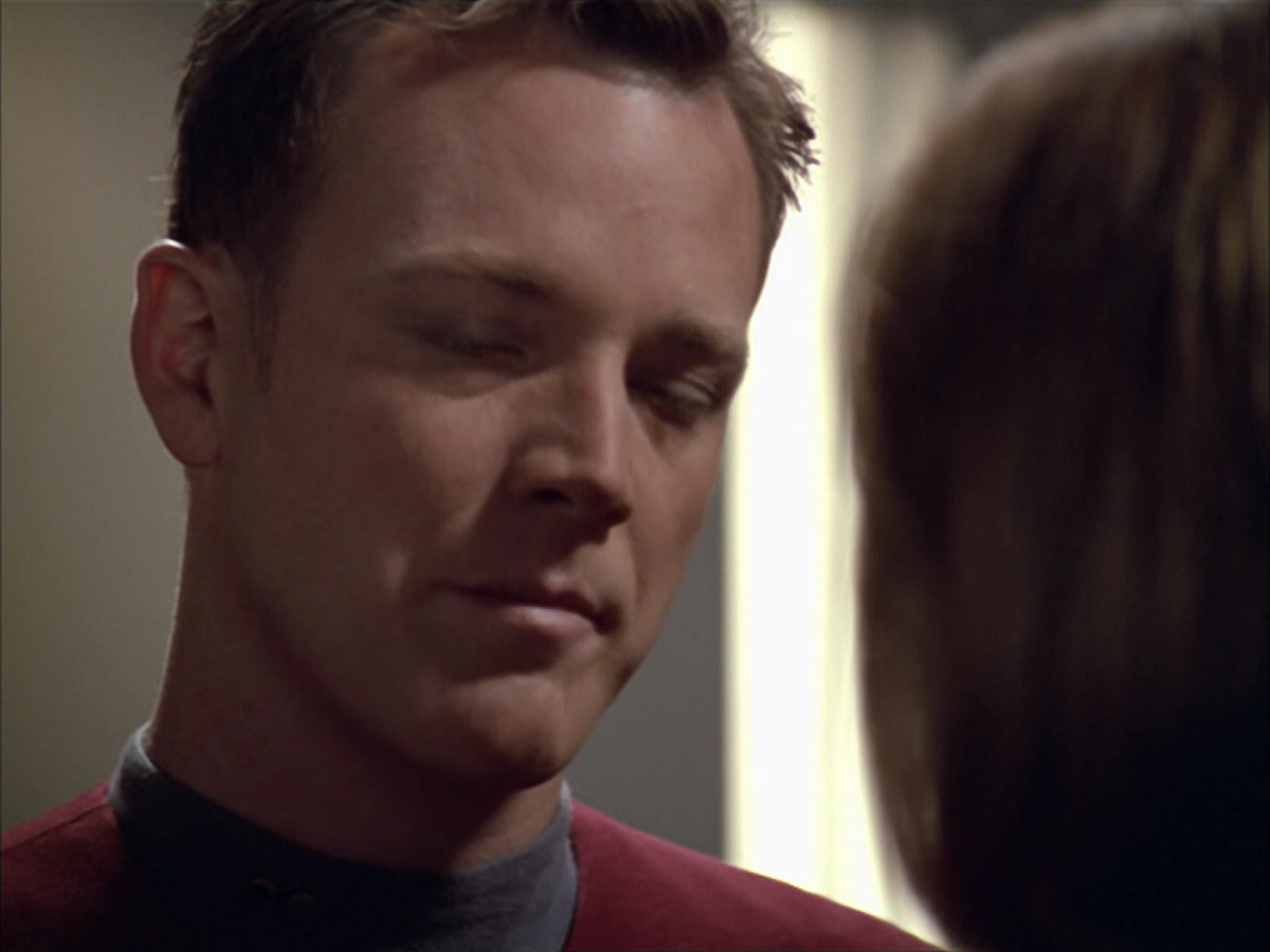 extant_StarTrek_VOY_5x09-ThirtyDays_03625.jpg