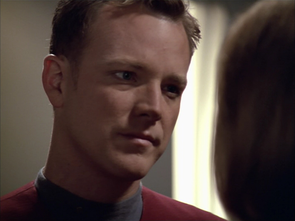 extant_StarTrek_VOY_5x09-ThirtyDays_03637.jpg