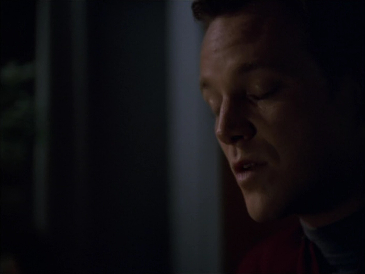 extant_StarTrek_VOY_5x09-ThirtyDays_03759.jpg