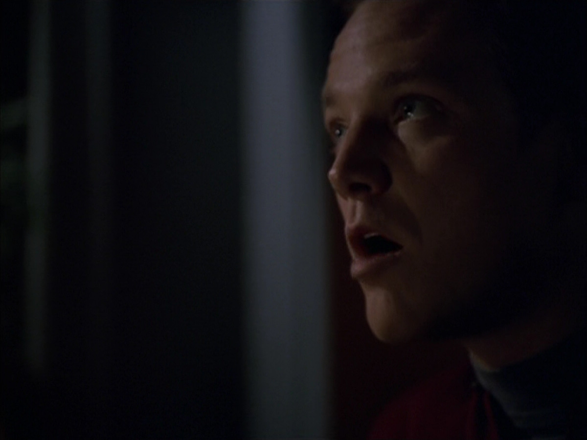 extant_StarTrek_VOY_5x09-ThirtyDays_03760.jpg