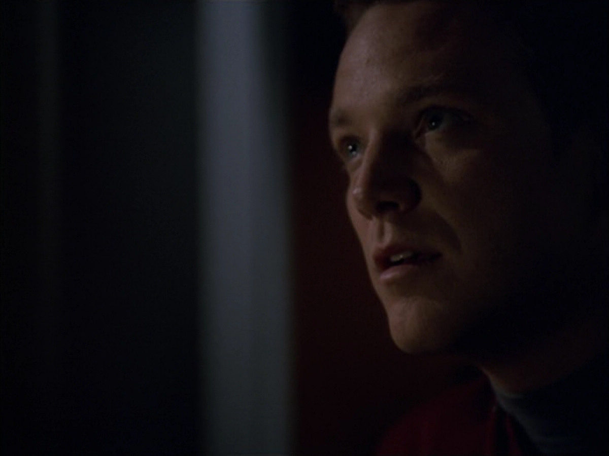 extant_StarTrek_VOY_5x09-ThirtyDays_03762.jpg