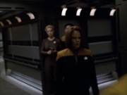 extant_StarTrek_VOY_5x09-ThirtyDays_00056.jpg