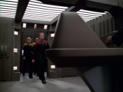 extant_StarTrek_VOY_5x09-ThirtyDays_00073.jpg
