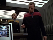 extant_StarTrek_VOY_5x09-ThirtyDays_00080.jpg