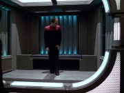 extant_StarTrek_VOY_5x09-ThirtyDays_00101.jpg