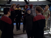 extant_StarTrek_VOY_5x09-ThirtyDays_01046.jpg