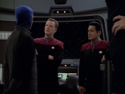 Filename=extant_StarTrek_VOY_5x09-ThirtyDays_01057.jpg
Filesize=157KiB
Dimensions=1200x900
Date added=Nov 12, 2019 extant_StarTrek_VOY_5x09-ThirtyDays_01057.jpg