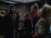 Filename=extant_StarTrek_VOY_5x09-ThirtyDays_01099.jpg
Filesize=160KiB
Dimensions=1200x900
Date added=Nov 12, 2019 extant_StarTrek_VOY_5x09-ThirtyDays_01099.jpg