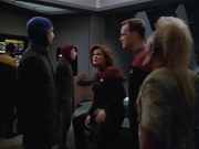 Filename=extant_StarTrek_VOY_5x09-ThirtyDays_01104.jpg
Filesize=164KiB
Dimensions=1200x900
Date added=Nov 12, 2019 extant_StarTrek_VOY_5x09-ThirtyDays_01104.jpg