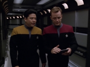 extant_StarTrek_VOY_5x09-ThirtyDays_01326.jpg