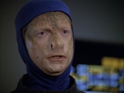 extant_StarTrek_VOY_5x09-ThirtyDays_02727.jpg
