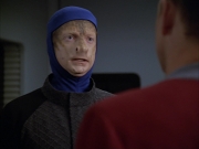 extant_StarTrek_VOY_5x09-ThirtyDays_02743.jpg