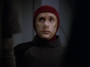extant_StarTrek_VOY_5x09-ThirtyDays_02762.jpg