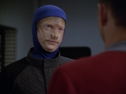 extant_StarTrek_VOY_5x09-ThirtyDays_02772.jpg
