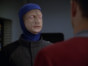 extant_StarTrek_VOY_5x09-ThirtyDays_02795.jpg