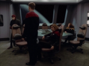 extant_StarTrek_VOY_5x09-ThirtyDays_02800.jpg