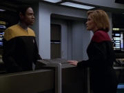 Filename=extant_StarTrek_VOY_5x09-ThirtyDays_03141.jpg
Filesize=155KiB
Dimensions=1200x900
Date added=Nov 12, 2019 extant_StarTrek_VOY_5x09-ThirtyDays_03141.jpg