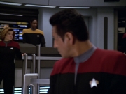 extant_StarTrek_VOY_5x09-ThirtyDays_03166.jpg