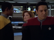 extant_StarTrek_VOY_5x09-ThirtyDays_03275.jpg