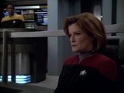 extant_StarTrek_VOY_5x09-ThirtyDays_03490.jpg