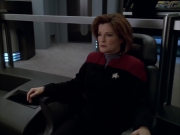 extant_StarTrek_VOY_5x09-ThirtyDays_03494.jpg