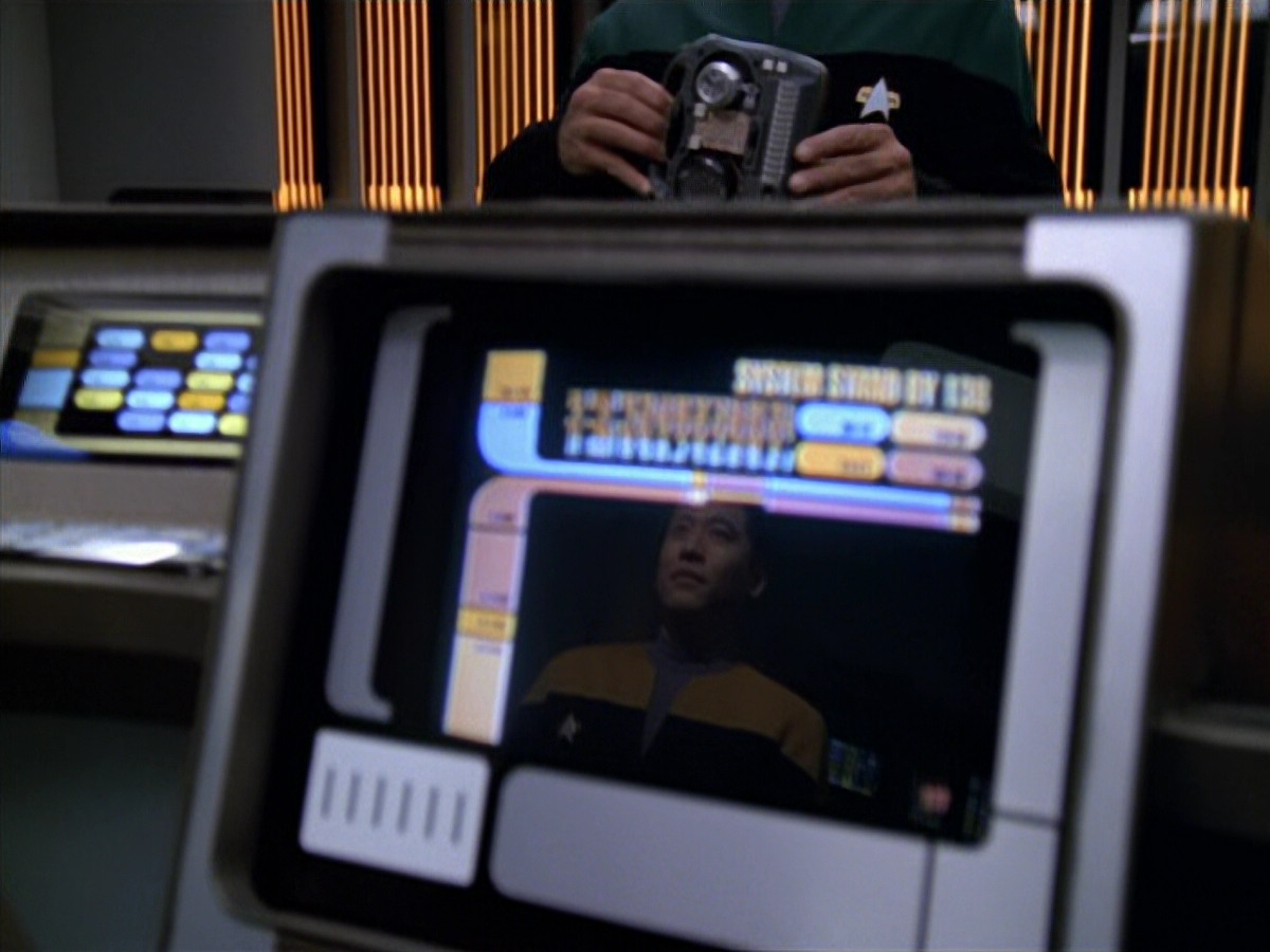 extant_StarTrek_VOY_5x11-LatentImage_00127.jpg