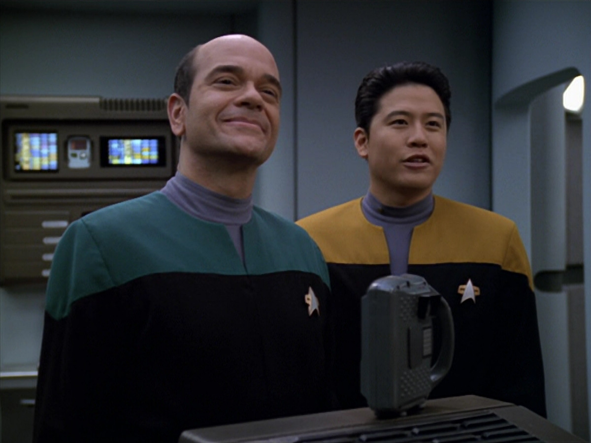 extant_StarTrek_VOY_5x11-LatentImage_00162.jpg
