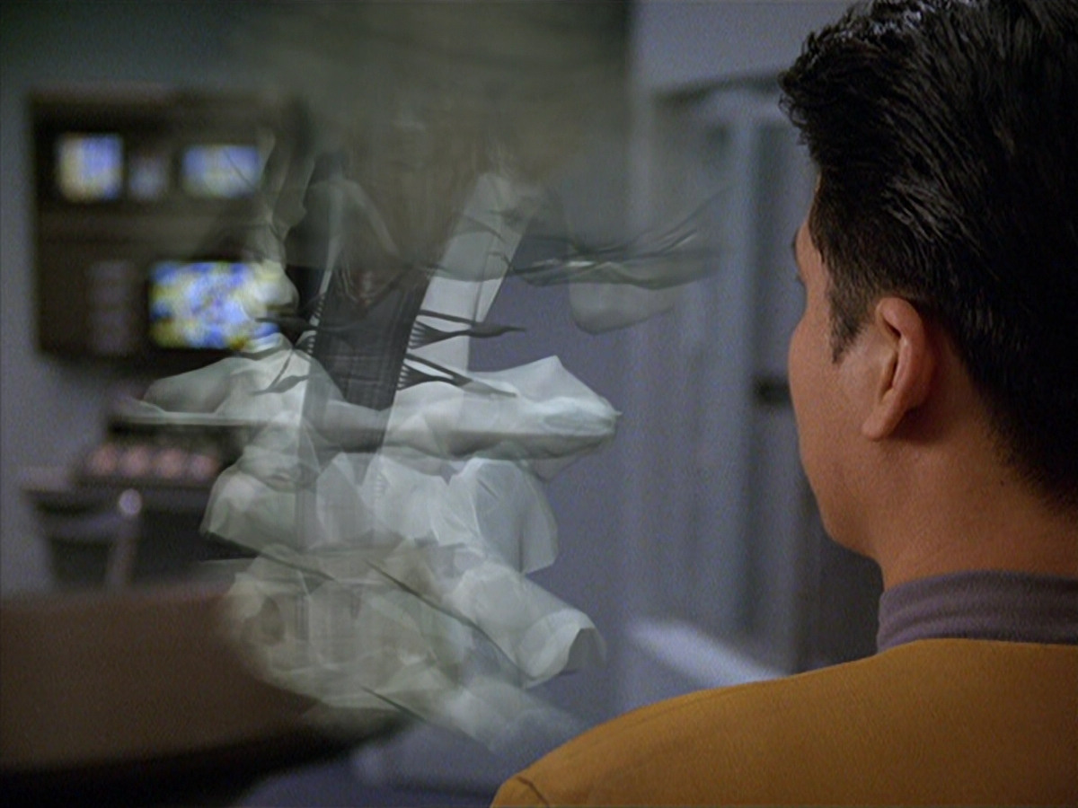 extant_StarTrek_VOY_5x11-LatentImage_00210.jpg
