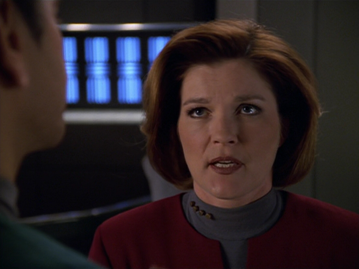 extant_StarTrek_VOY_5x11-LatentImage_00479.jpg
