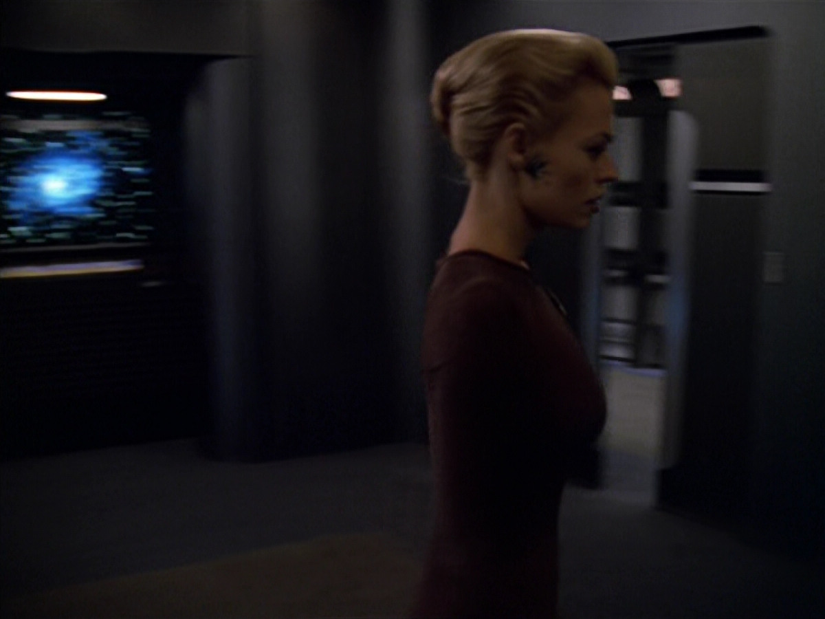 extant_StarTrek_VOY_5x11-LatentImage_00549.jpg