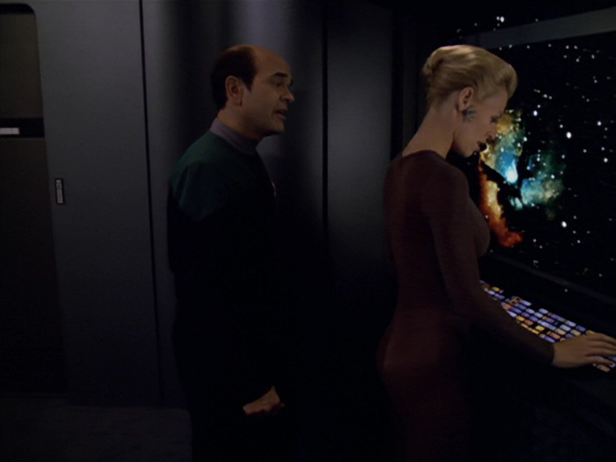 extant_StarTrek_VOY_5x11-LatentImage_00555.jpg