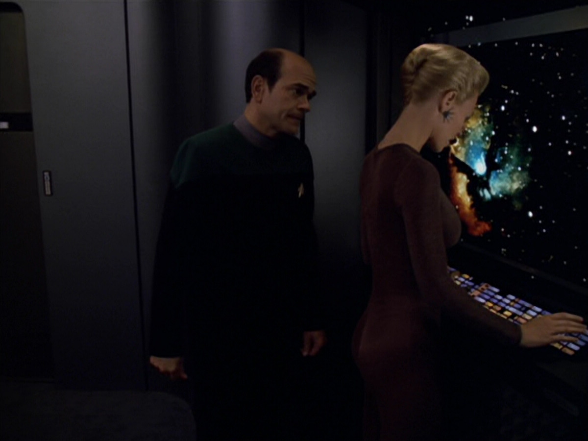 extant_StarTrek_VOY_5x11-LatentImage_00556.jpg