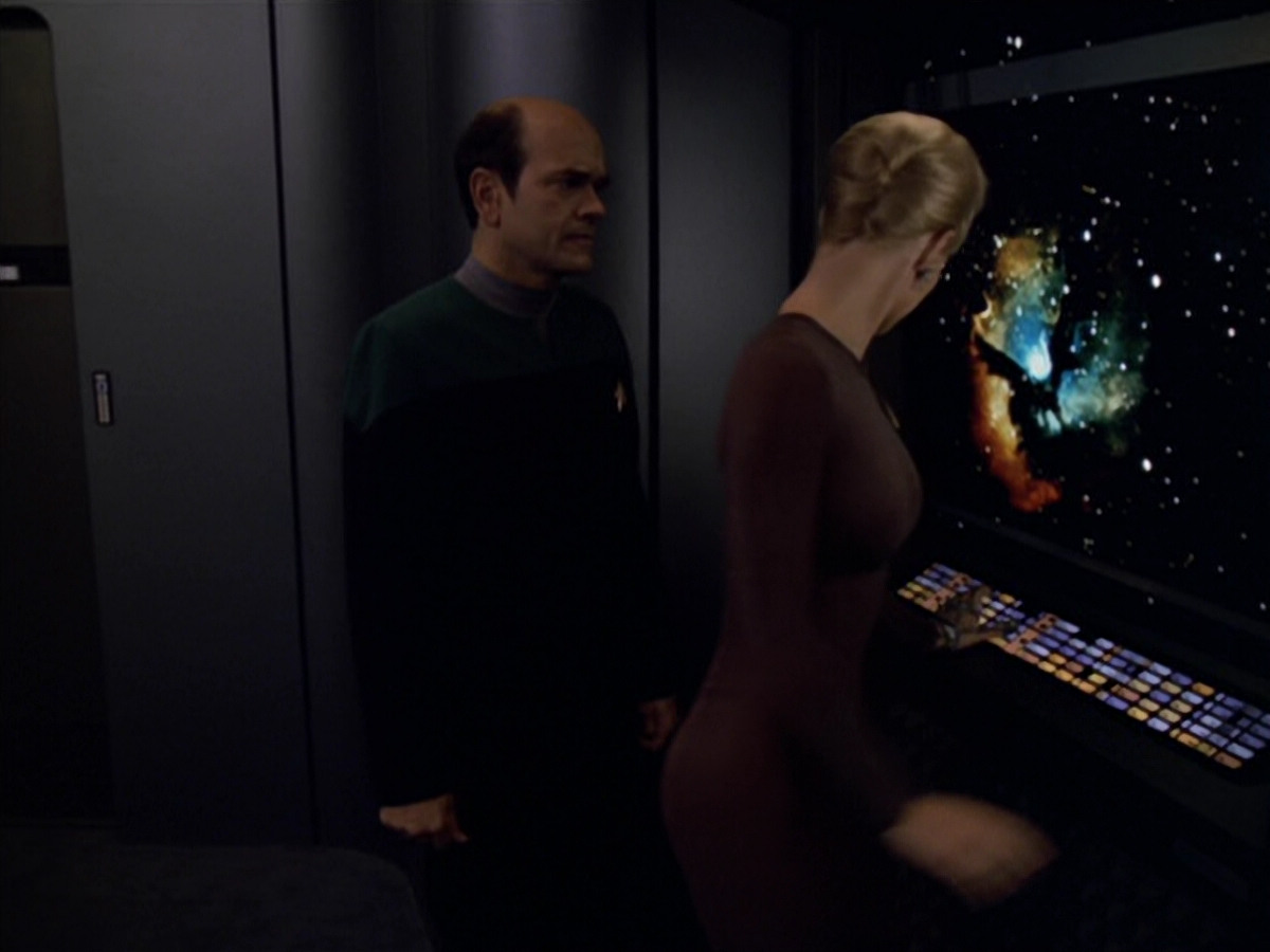 extant_StarTrek_VOY_5x11-LatentImage_00557.jpg