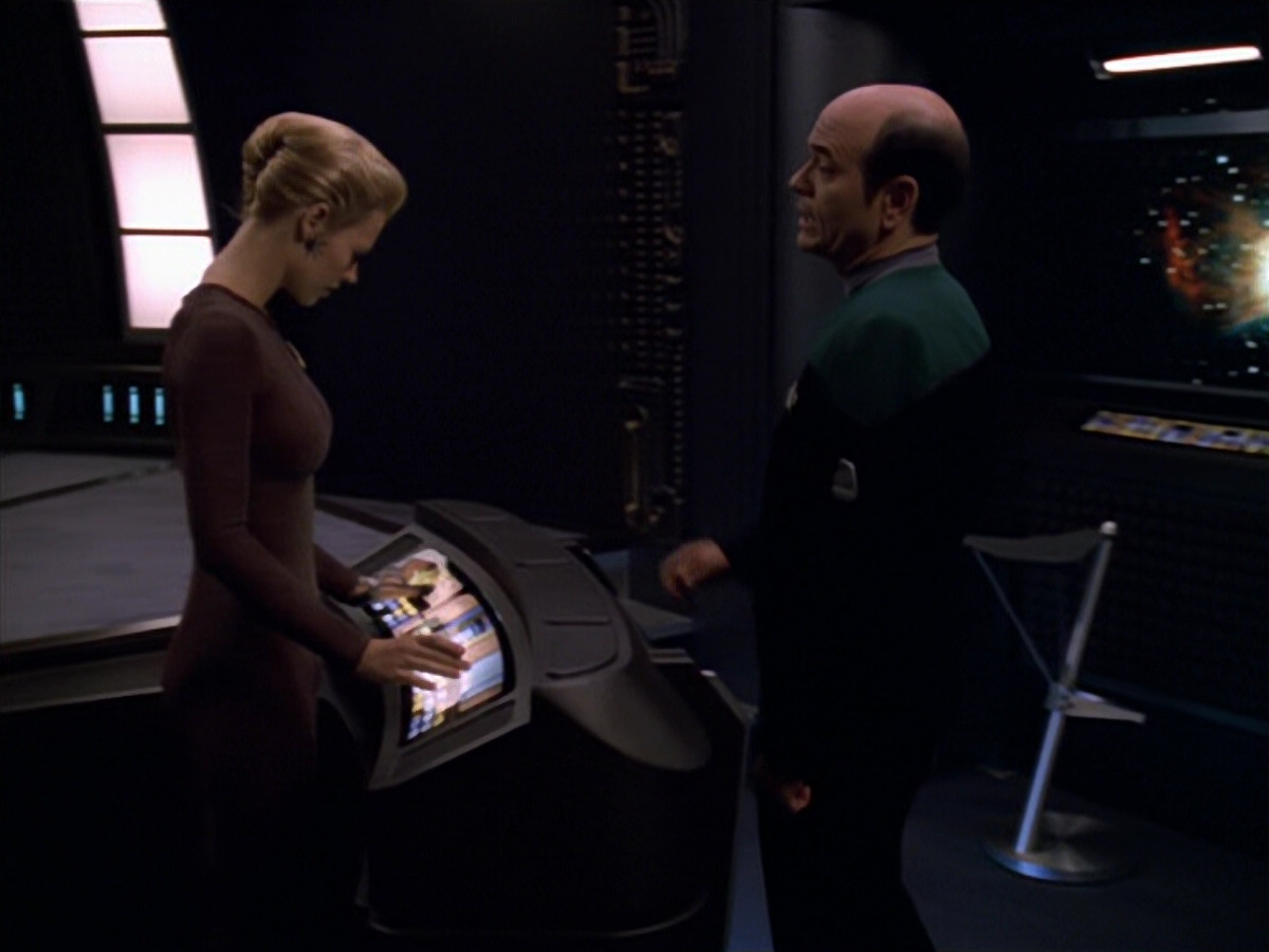 extant_StarTrek_VOY_5x11-LatentImage_00566.jpg