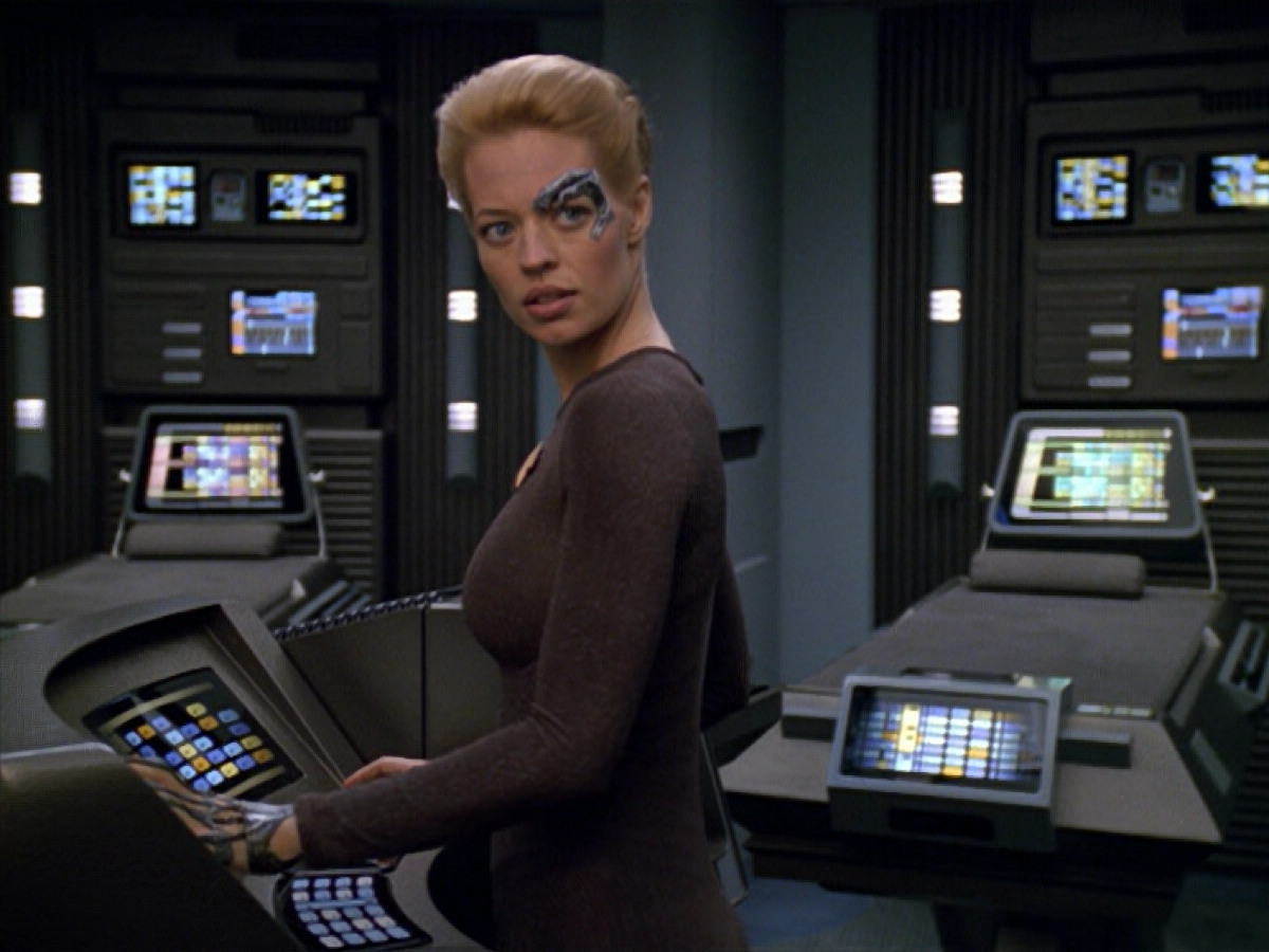 extant_StarTrek_VOY_5x11-LatentImage_00663.jpg