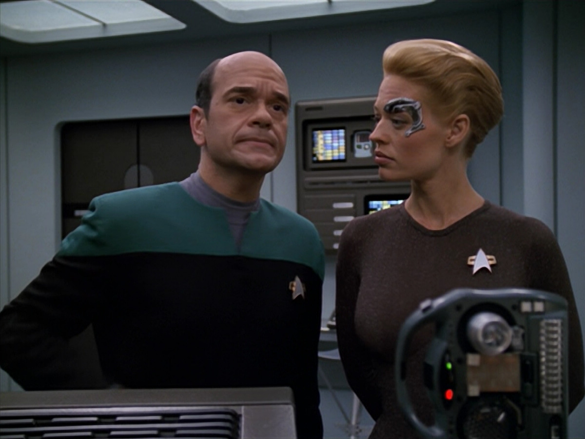 extant_StarTrek_VOY_5x11-LatentImage_00694.jpg