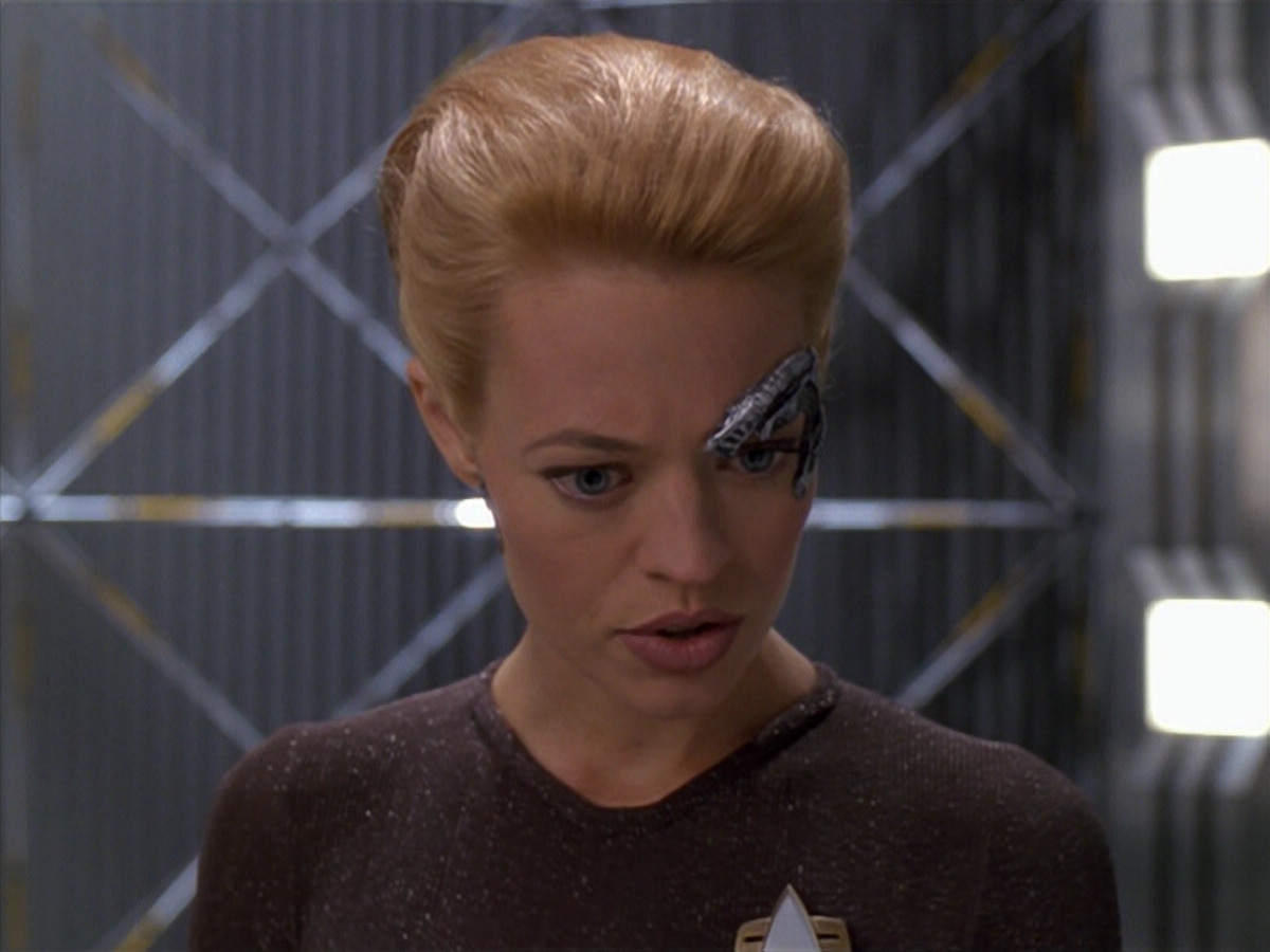 extant_StarTrek_VOY_5x11-LatentImage_00796.jpg