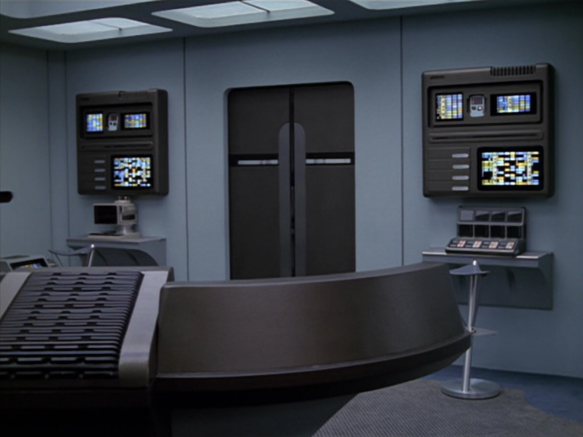 extant_StarTrek_VOY_5x11-LatentImage_01164.jpg