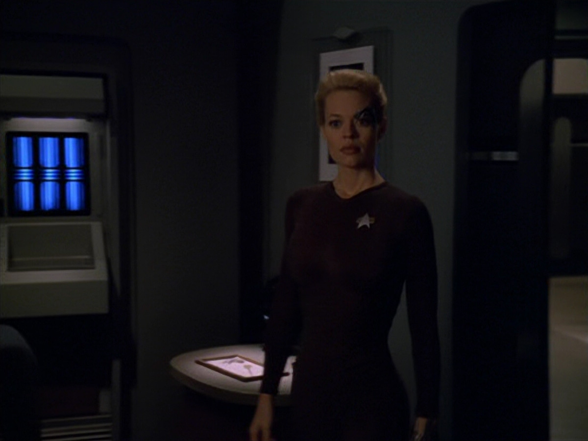 extant_StarTrek_VOY_5x11-LatentImage_01733.jpg