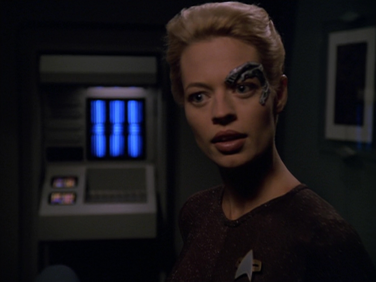 extant_StarTrek_VOY_5x11-LatentImage_01945.jpg