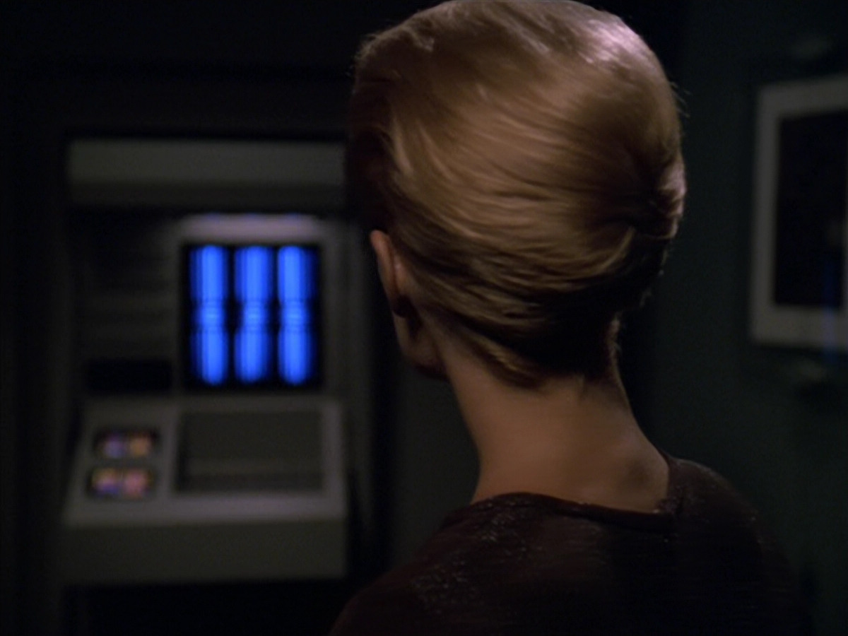 extant_StarTrek_VOY_5x11-LatentImage_01960.jpg